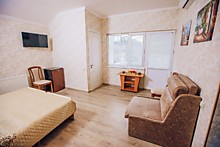 номер Полулюкс с балконом